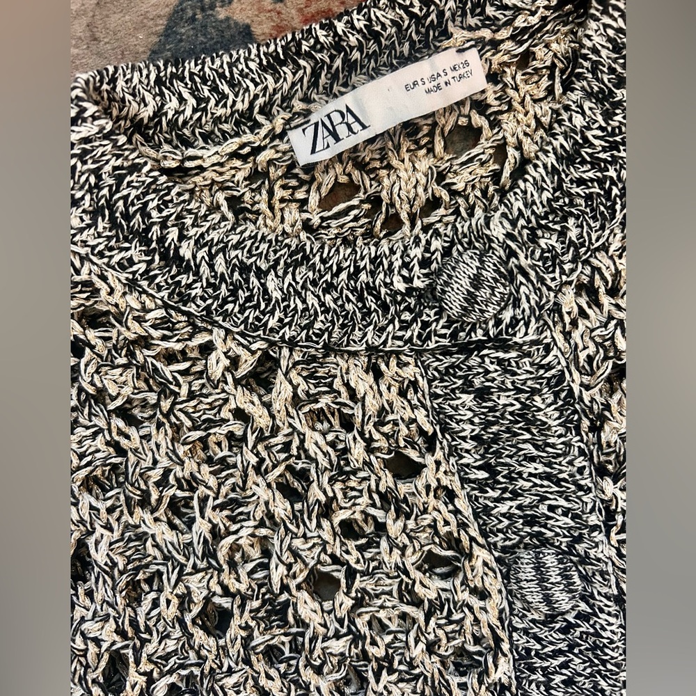 2 Piece Styled Outfit ZARA Gold Black Textured Sweater Black Mini Skirt Office - Picture 10 of 16